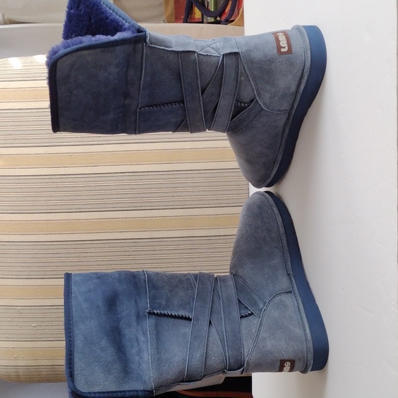 Lamo blue suede faux fur tall booties 10 - Picture 2 of 11